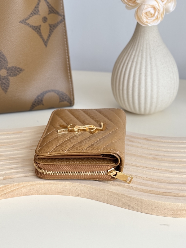 イヴサンローラン財布内部構造